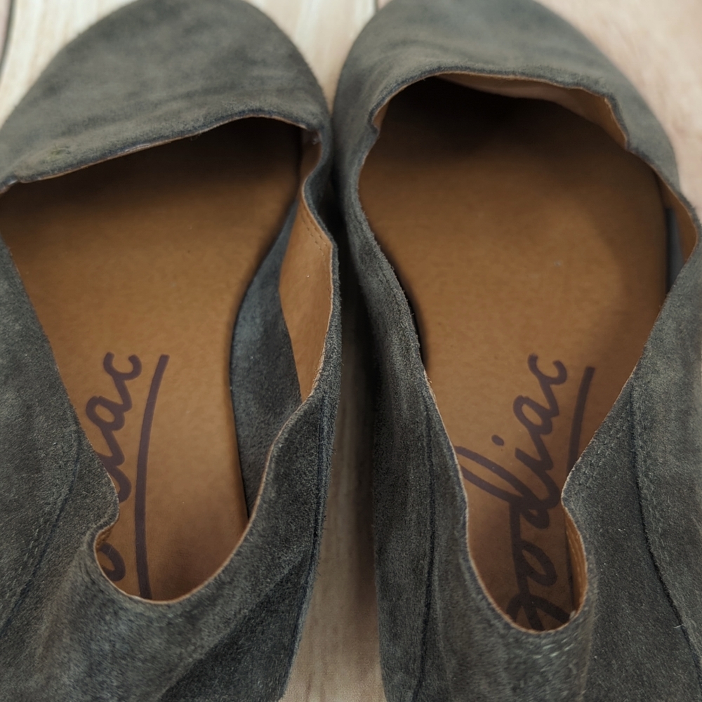 ZODIAC Kit Slip On Suede Loafers Gray Sz 9.5 - Picture 6 of 10